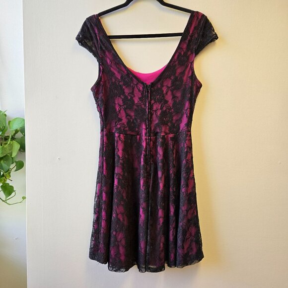 Vintage Y2K Trixxi  L Lace Overlay Babydoll Dress Punk Goth Whimsigoth Black & P - Picture 2 of 11